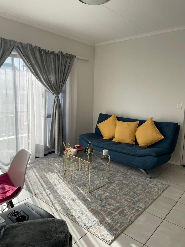 1 Bedroom Property for Sale in De Zicht Estate Western Cape